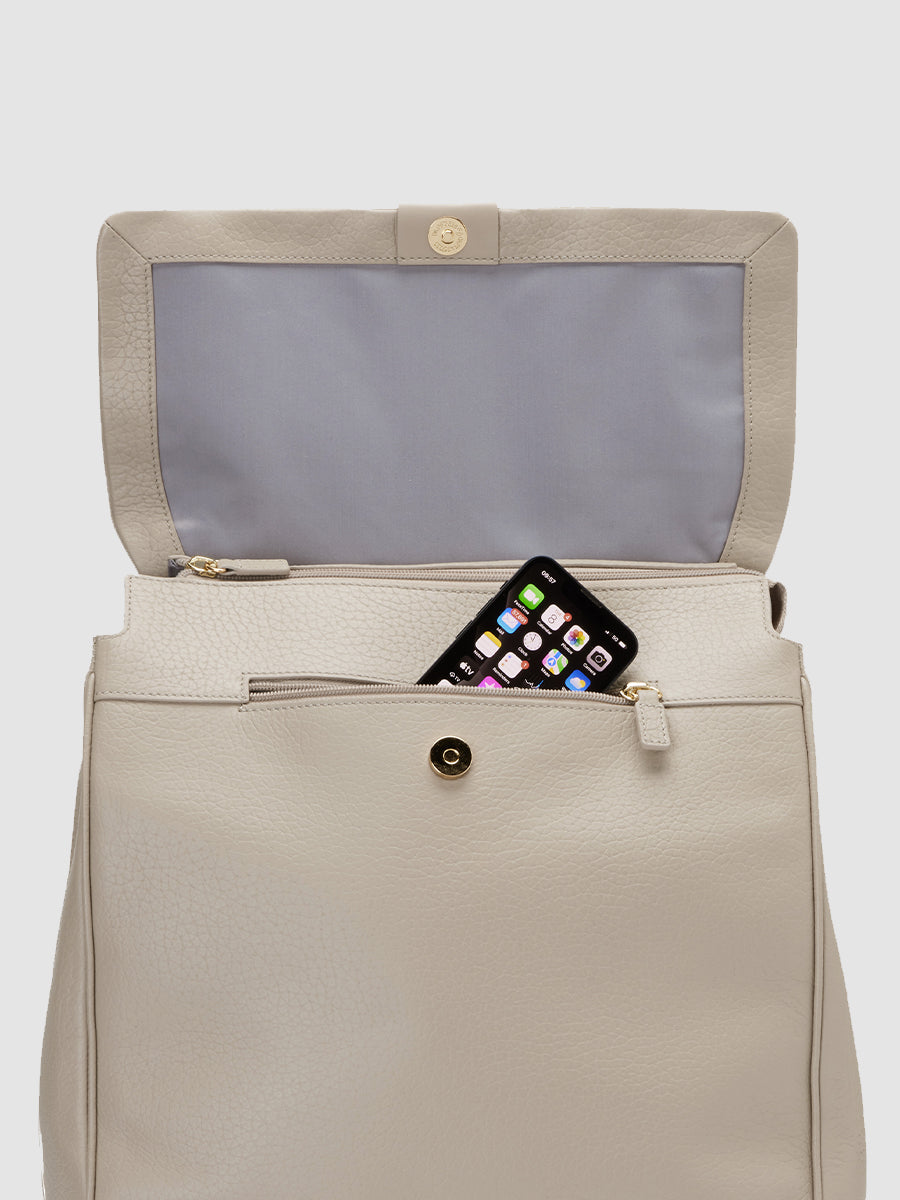 St James leather taupe | secure zipped pocket under flap