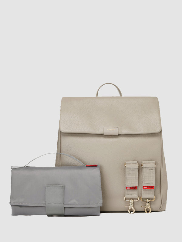 St James leather taupe | comes with stroller clips and changing mat
